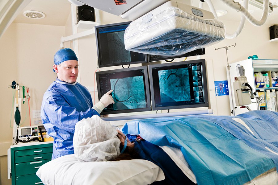 Six tips for reducing readmissions for cardiac cath procedures